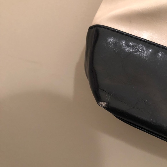 4 for $25 Kelly & Katie Shoulder purse - Picture 2 of 4